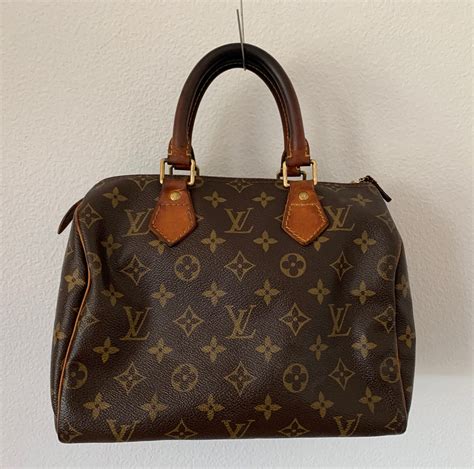 vintage Lv purse